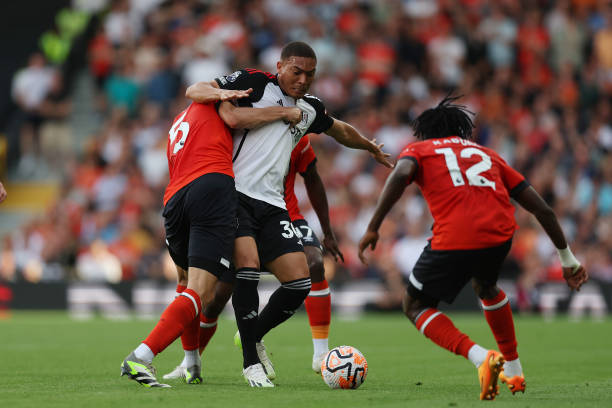 队短期困境 队短期困境